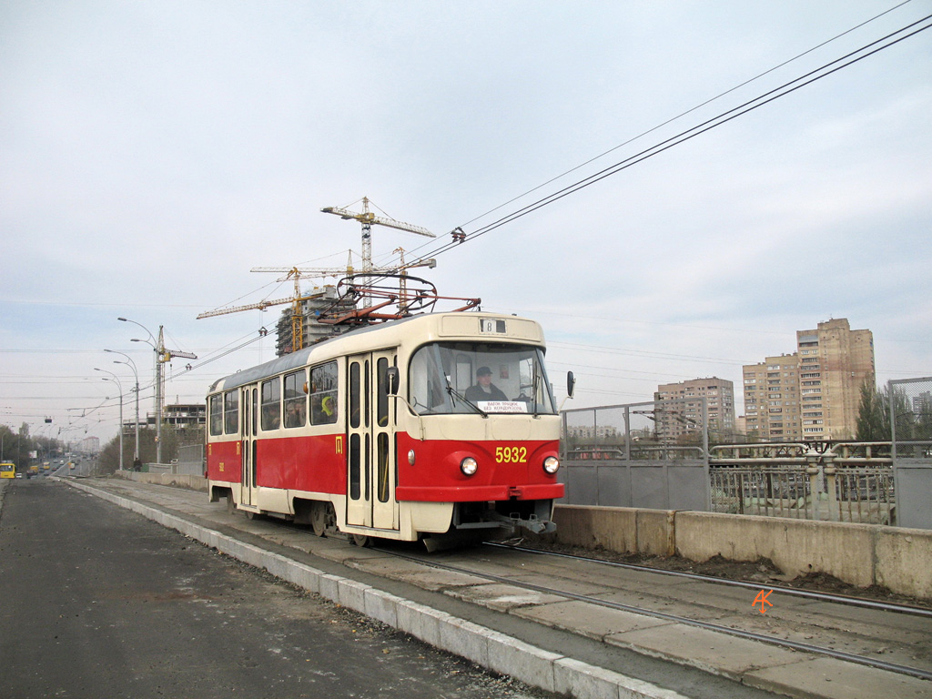 Киев, Tatra T3SU № 5932