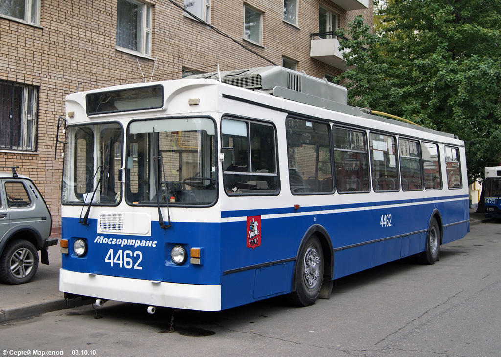 Москва, ЗиУ-682ГМ1 (с широкой передней дверью) № 4462