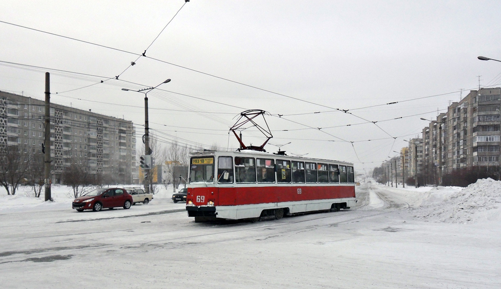 Žemutinis Tagilas, 71-605 (KTM-5M3) nr. 69
