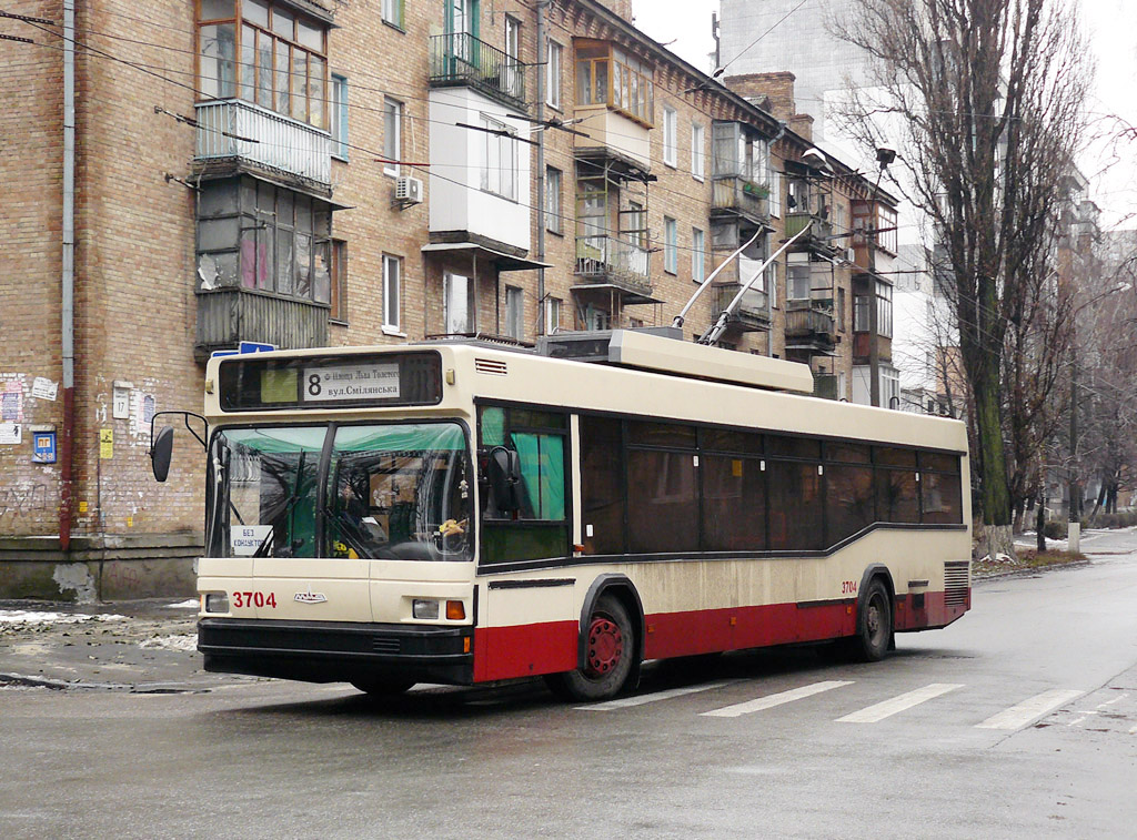 基辅, MAZ-103T # 3704