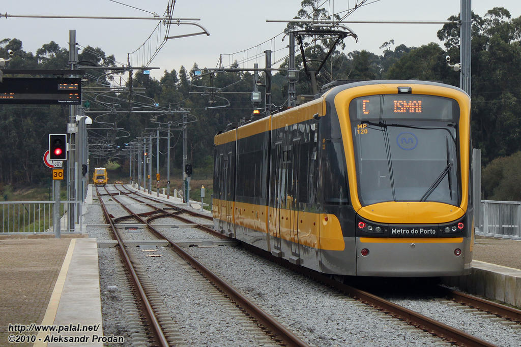 Порту, Bombardier Flexity Swift № MP120
