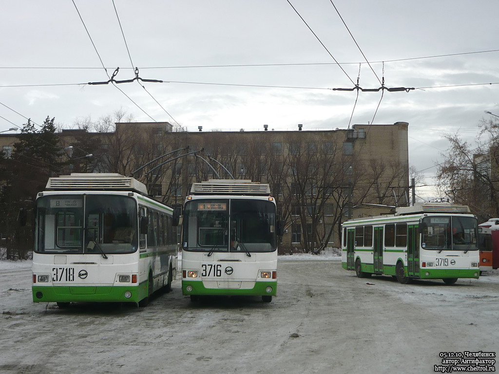 Chelyabinsk, LiAZ-5280 (VZTM) č. 3718; Chelyabinsk, LiAZ-5280 (VZTM) č. 3716; Chelyabinsk, LiAZ-5280 (VZTM) č. 3719; Chelyabinsk — Miscellaneous photos