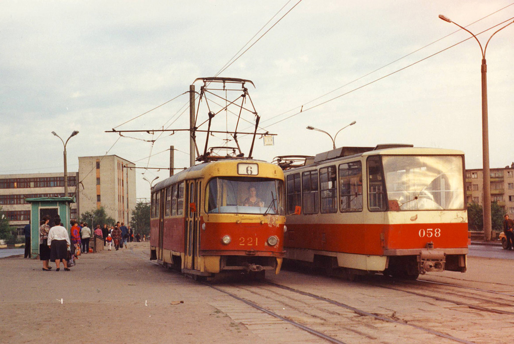 Курск, Tatra T3SU № 221; Курск, Tatra T6B5SU № 058