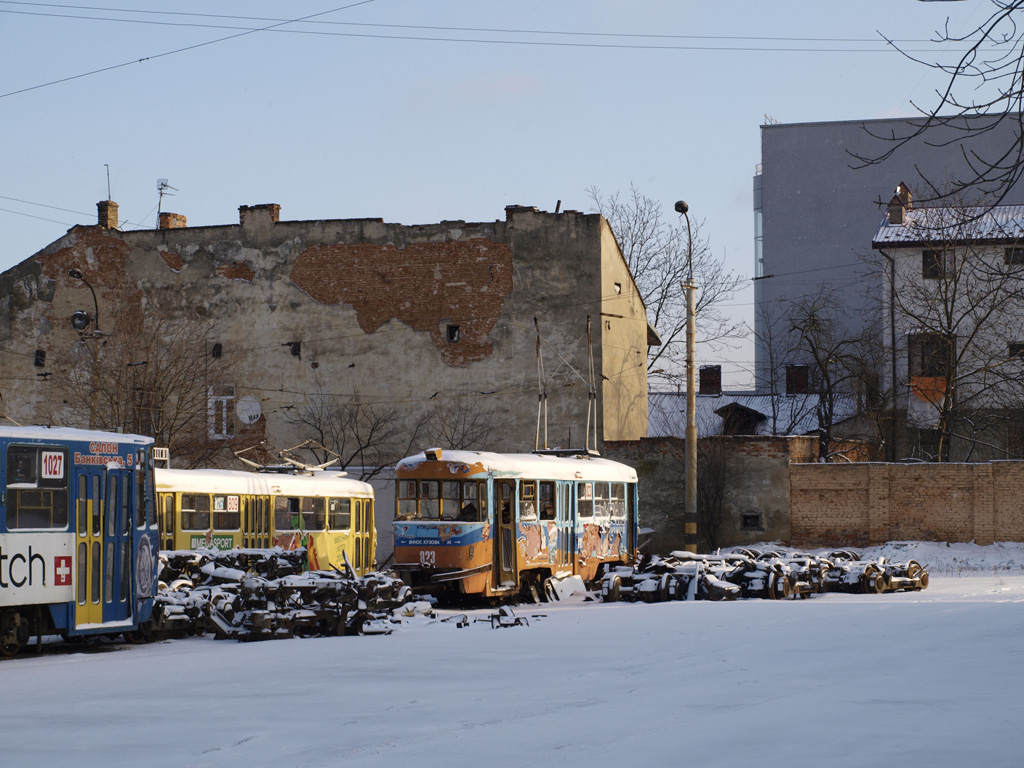 Львов, Tatra T4SU № 823