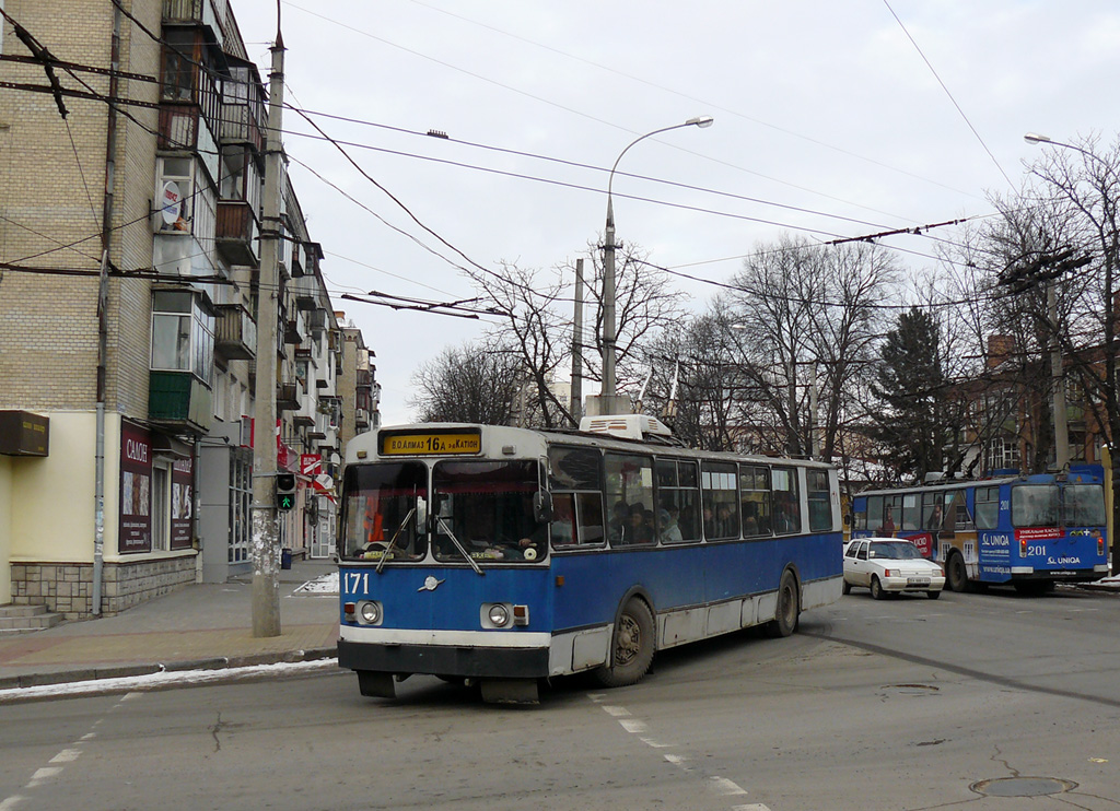 Хмельницкий, ЗиУ-682В № 171