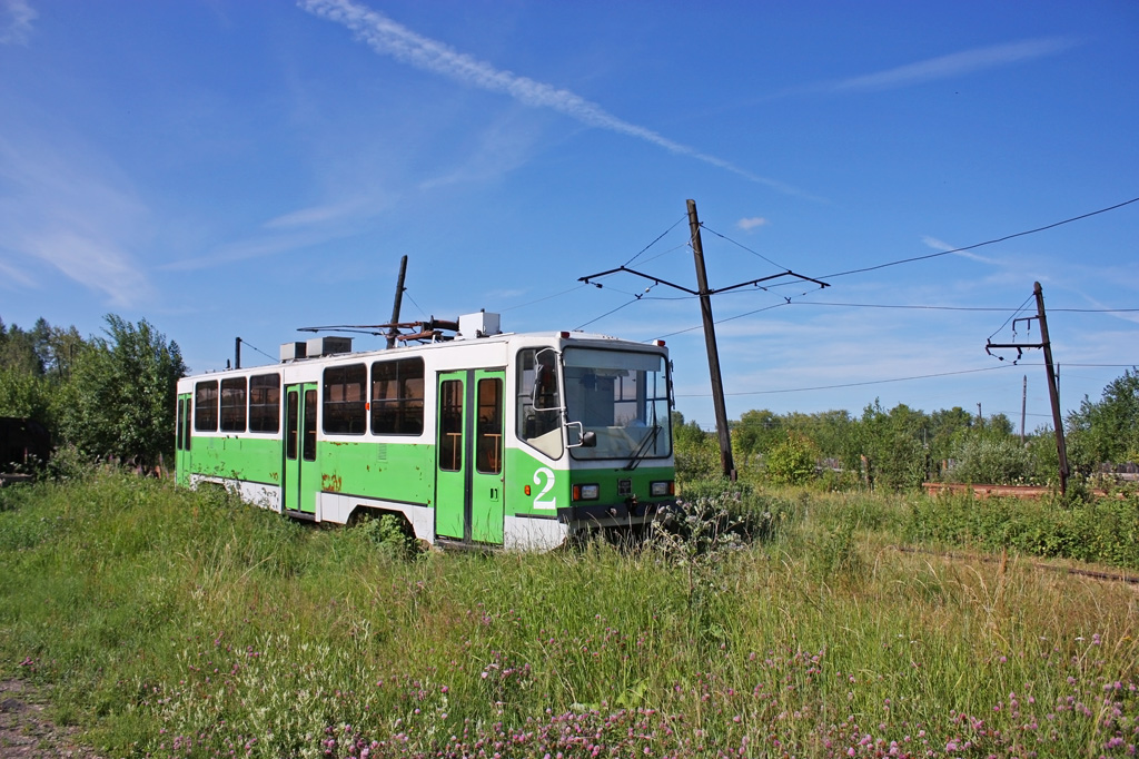 Volchansk, 71-402 Nr. 2; Volchansk — Tram depot & Volchanka terminal