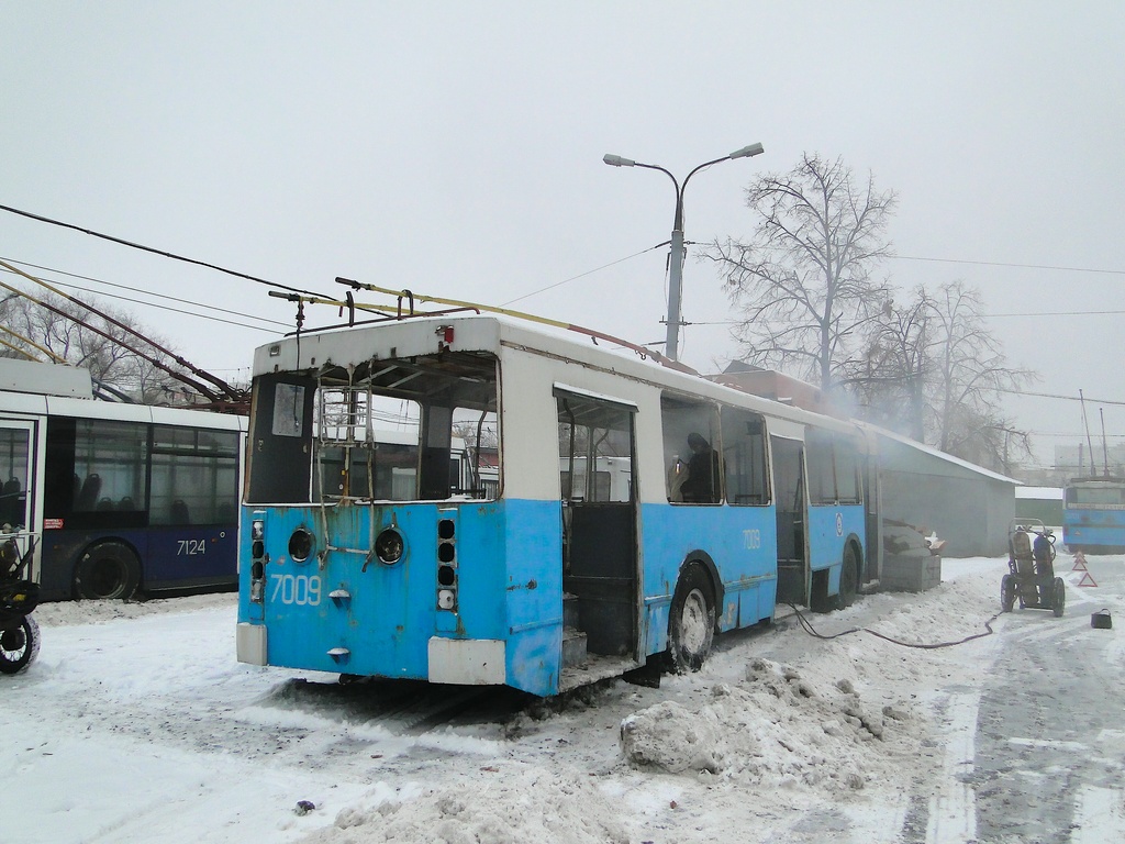 Москва, МТрЗ-6223-0000010 № 7009
