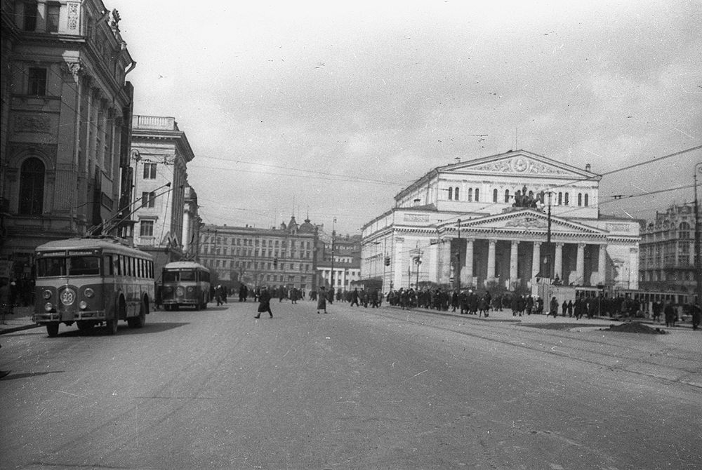 Москва, ЛК-4 № 28; Москва — Исторические фотографии — Трамвай и Троллейбус (1921-1945)