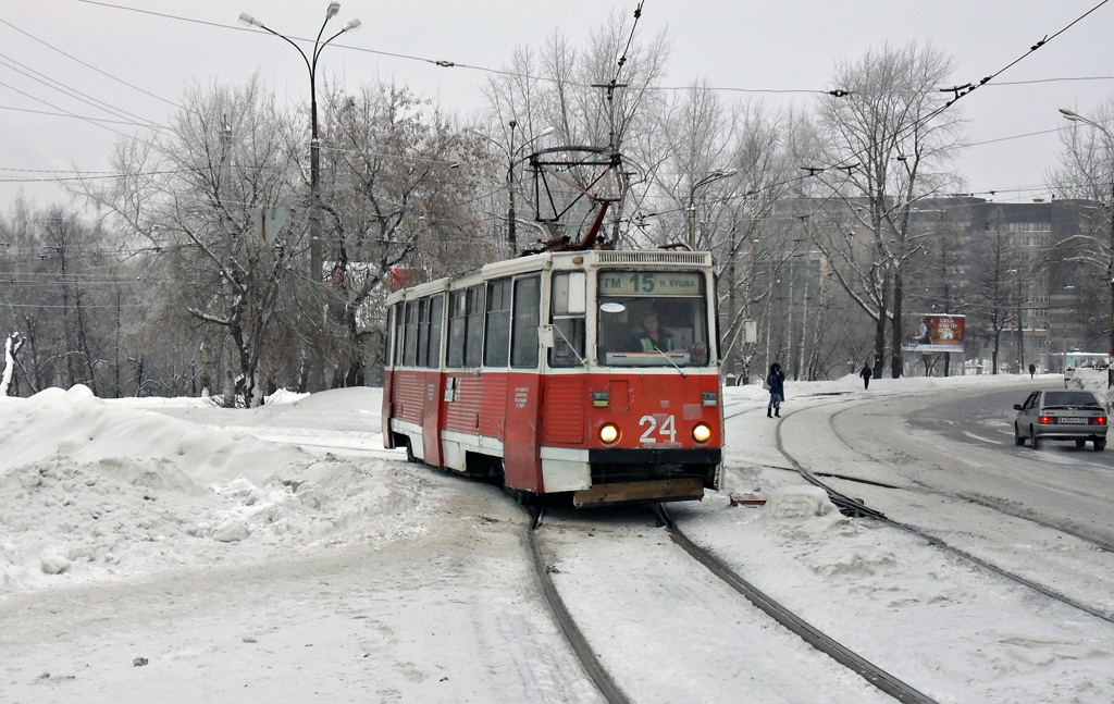 Нижний Тагил, 71-605А № 24