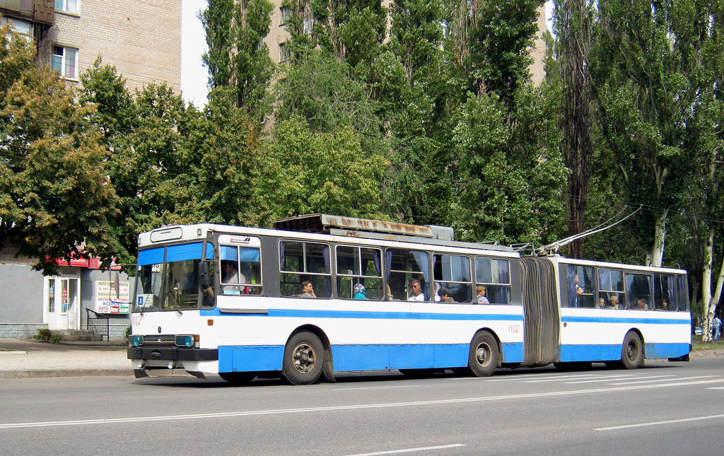 Кривой Рог, ЮМЗ Т1 № 017 Кривой Рог, ЮМЗ Т1 № 017