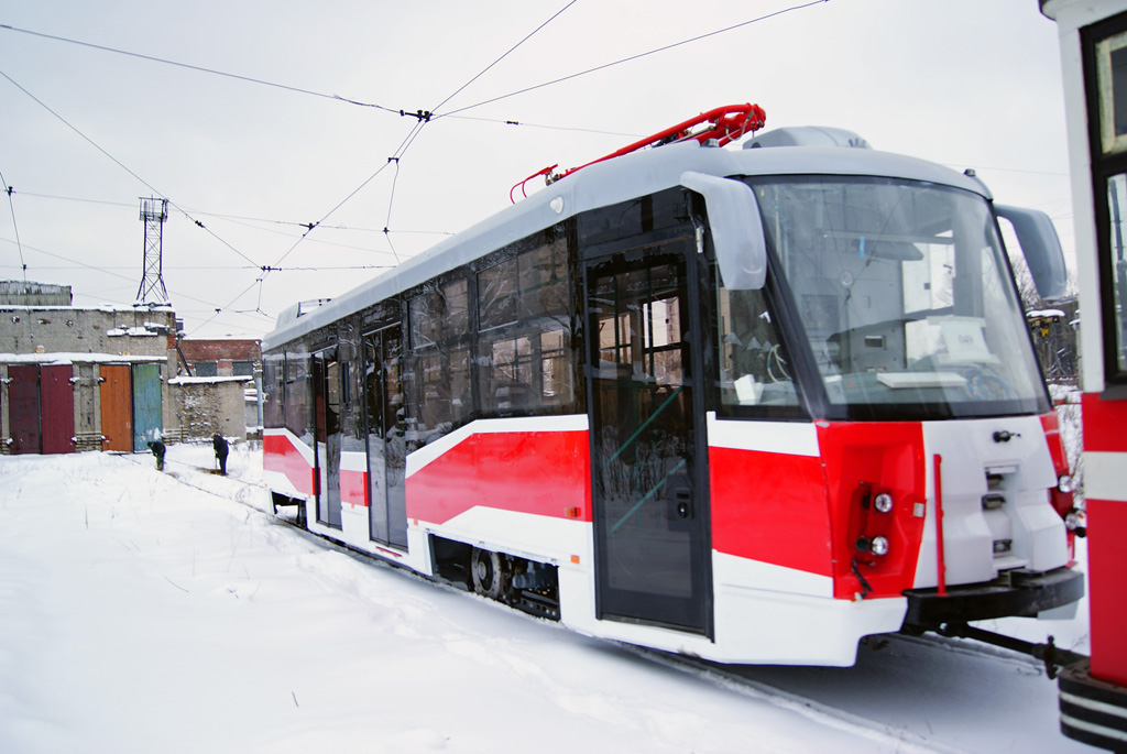 Moszkva, 71-153.3 (LM-2008) — 5907; Szentpétervár — New PTMZ trams
