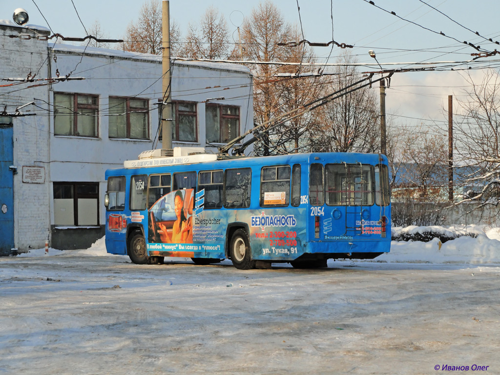 Казань, БТЗ-5276-04 № 2054