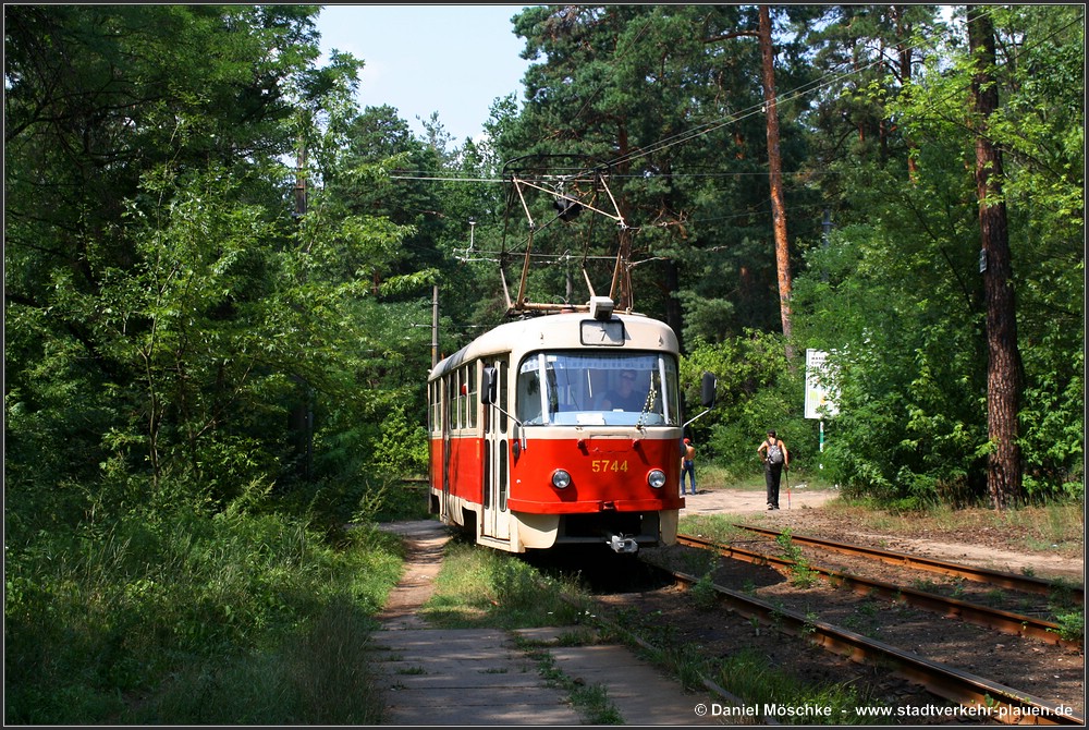 Киев, Tatra T3SU № 5744