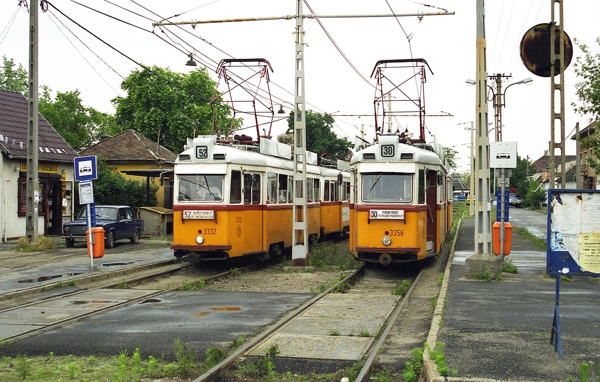 Будапешт, Ganz UV2 № 3332; Будапешт, Ganz UV3 № 3356
