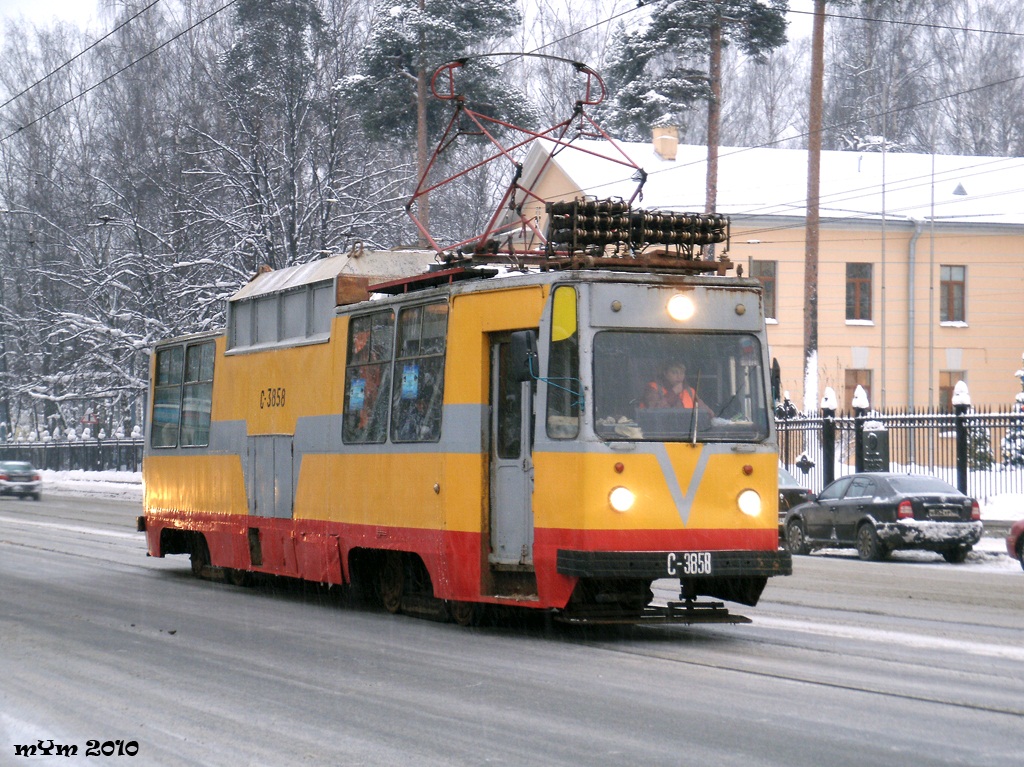 Санкт-Петербург, ЛМ-68М № С-3858