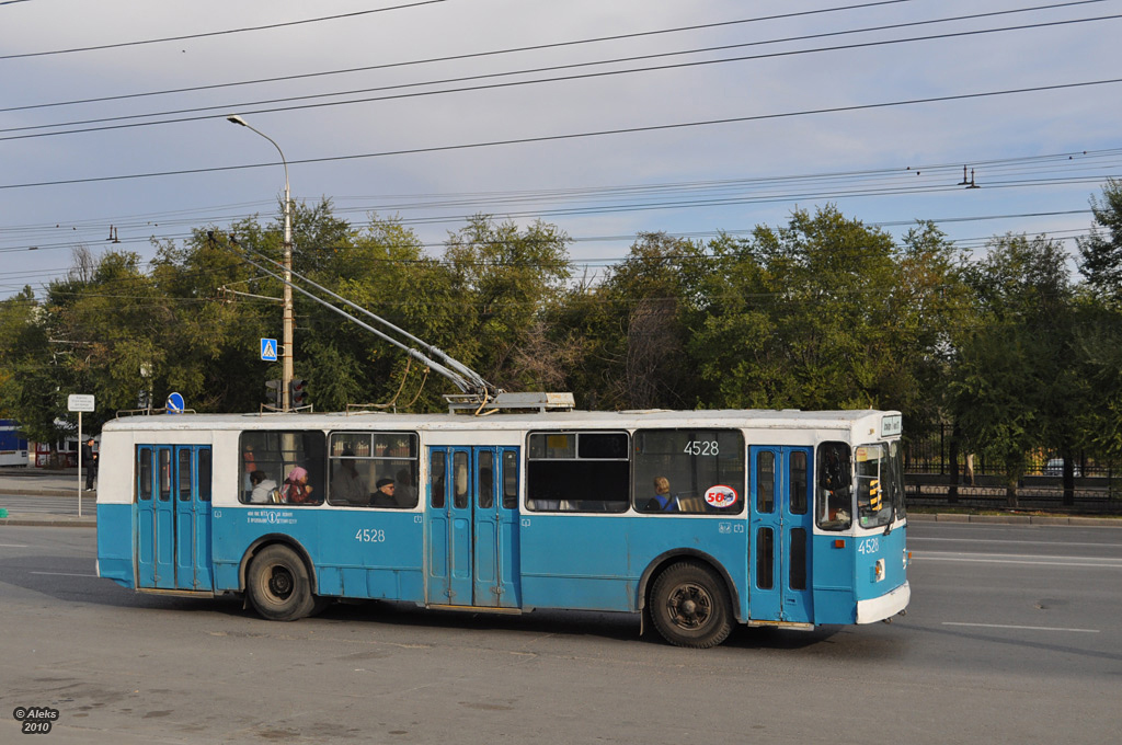 Волгоград, ЗиУ-682В-012 [В0А] № 4528