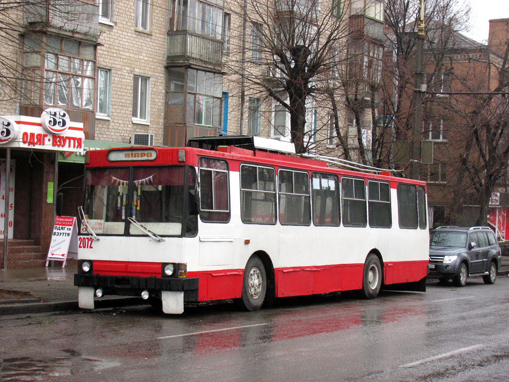 Днепр, ЮМЗ Т1Р (Т2П) № 2072