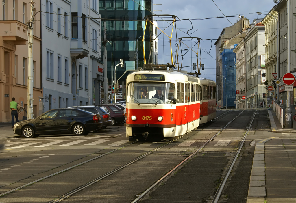 布拉格, Tatra T3R.PV # 8175