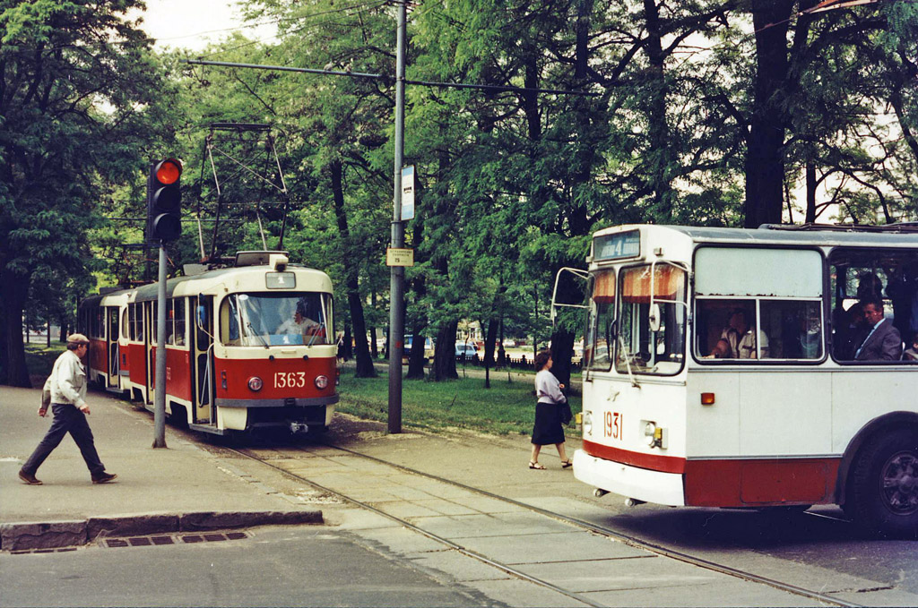 Dnipras, Tatra T3SU nr. 1363; Dnipras, ZiU-682V-012 [V0A] nr. 1931; Dnipras — Old photos: Shots by foreign photographers