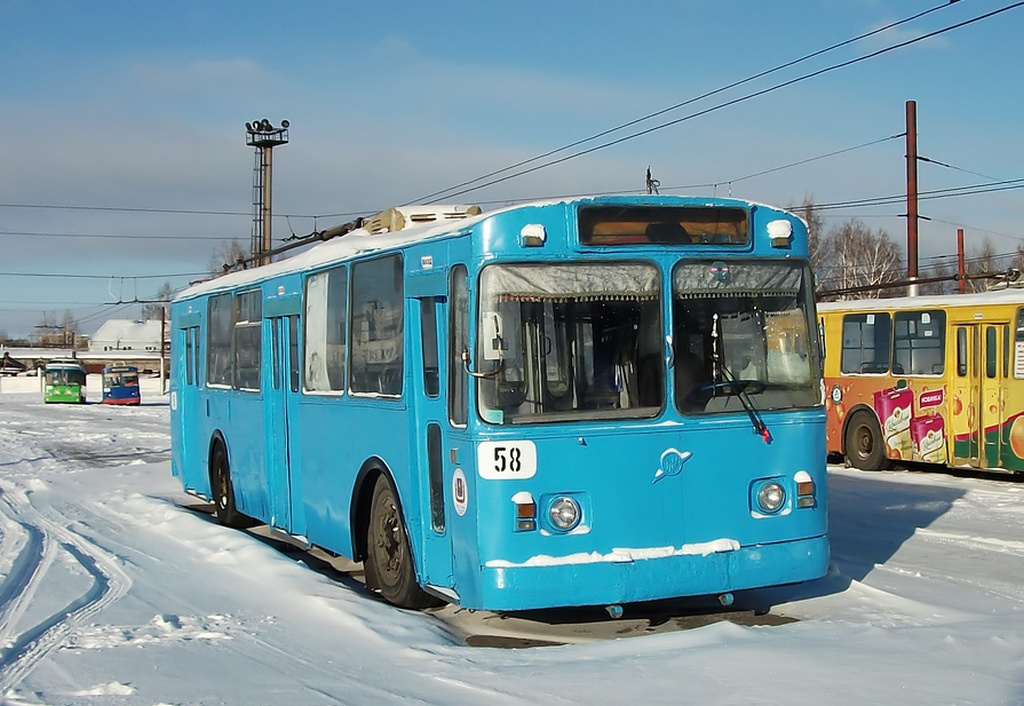 Омск, ЗиУ-682В [В00] № 58