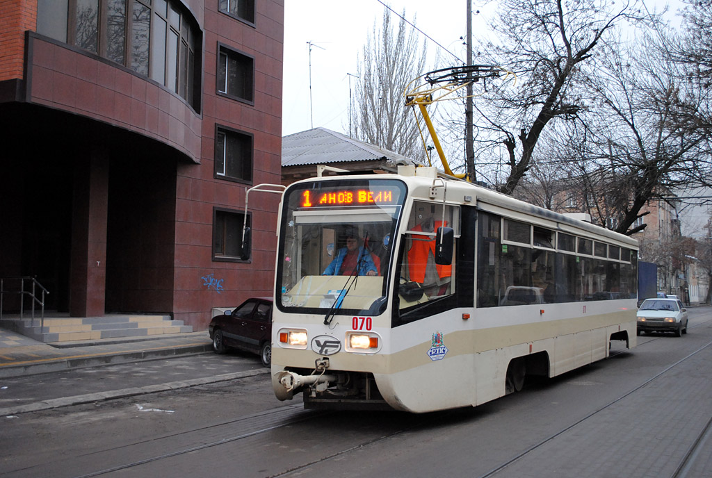 Ростов-на-Дону, 71-619КУ № 070