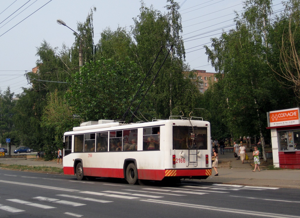Ижевск, БТЗ-52761Р № 2166