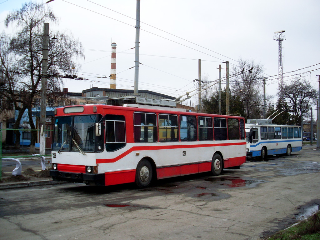 Днепр, ЮМЗ Т2 № 1528