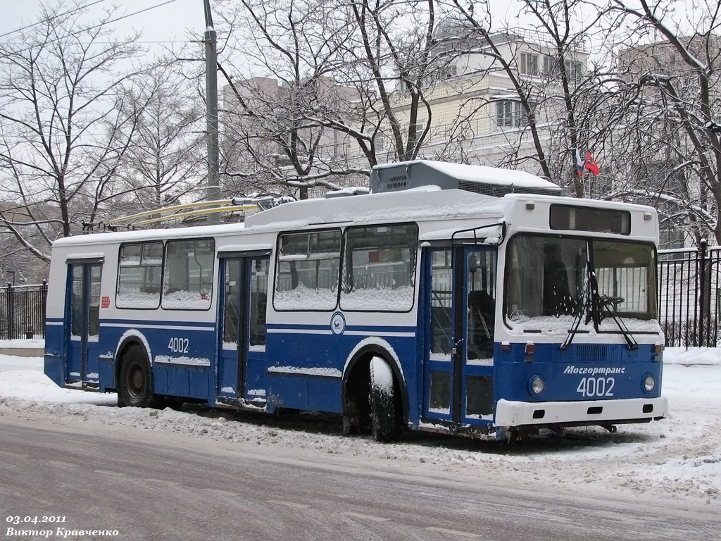 Москва, МТрЗ-6223-0000010 № 4002