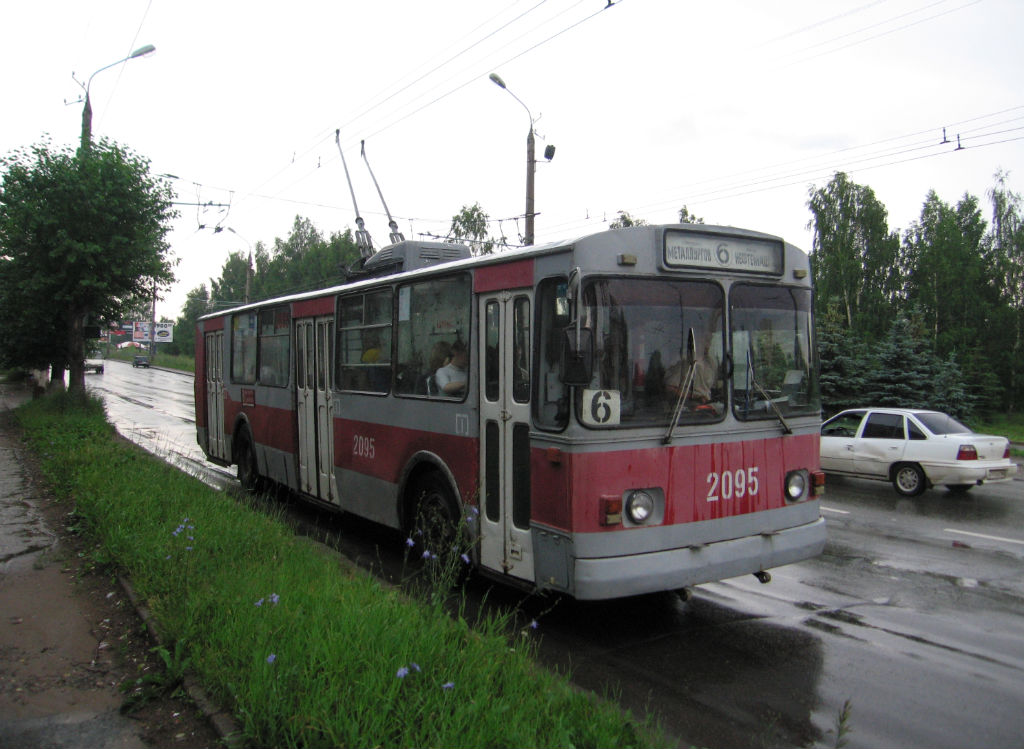 Ижевск, ЗиУ-682В-012 [В0А] № 2095