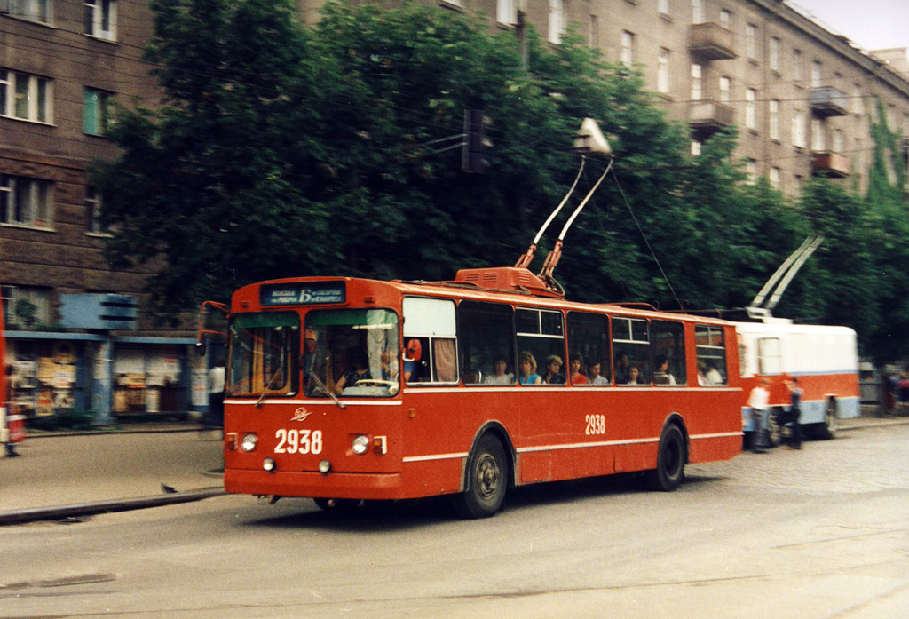 Днепр, ЗиУ-682В-012 [В0А] № 2938; Днепр — Исторические фотографии: Серии иностранных авторов