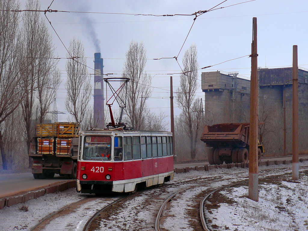 Kryvyï Rih, 71-605 (KTM-5M3) N°. 420