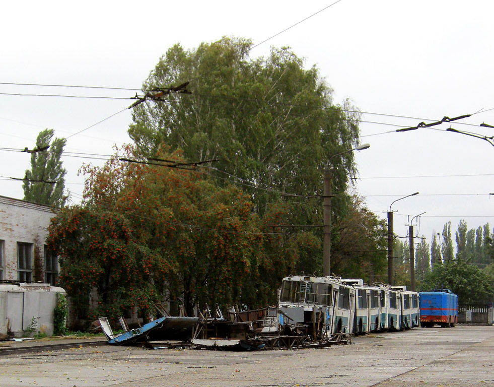 Кривой Рог, ЗиУ-682В-013 [В0В] № 596