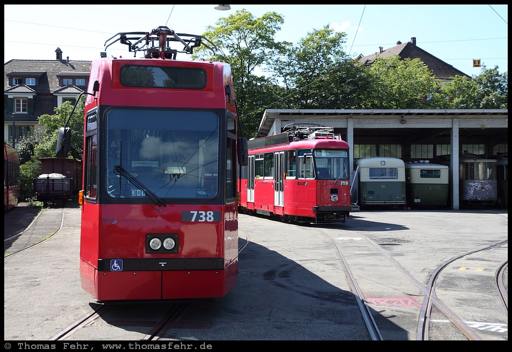 Берн, ACMV/ABB/Duewag Be 4/8 № 738