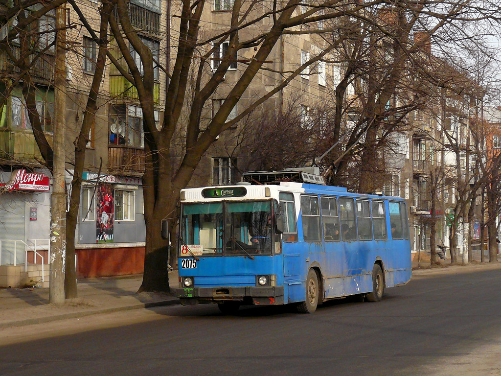 Днепр, ЮМЗ Т1Р (Т2П) № 2075