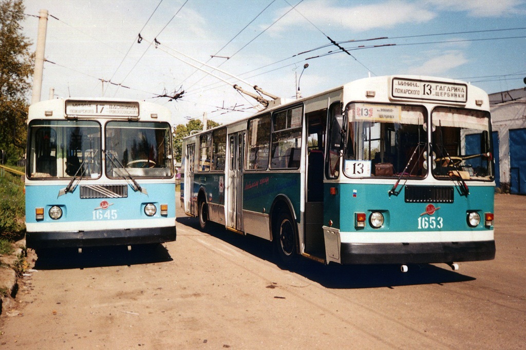 Нижний Новгород, ЗиУ-682Г-014 [Г0Е] № 1645; Нижний Новгород, ЗиУ-682Г-012 [Г0А] № 1653; Нижний Новгород — Разные фотографии