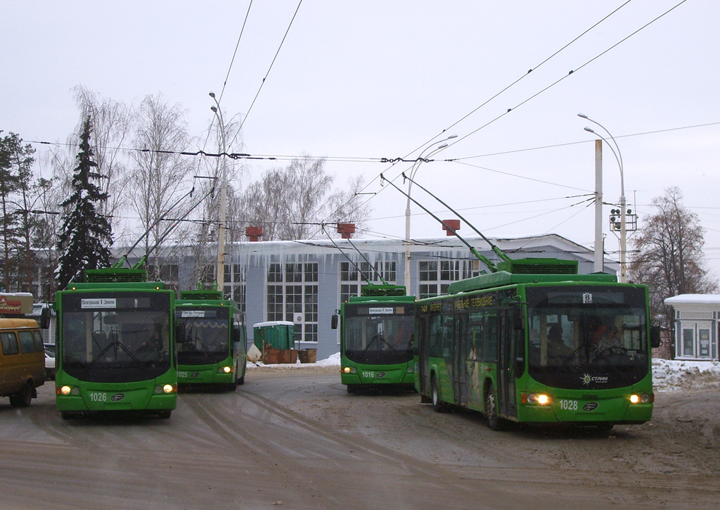 Тамбов, ВМЗ-5298.01 «Авангард» № 1026; Тамбов, ВМЗ-5298.01 «Авангард» № 1028