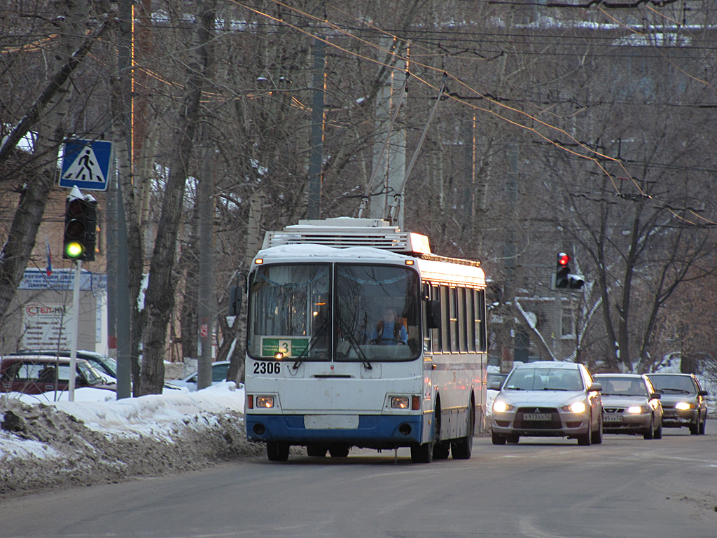 Нижний Новгород, ЛиАЗ-5280 (ВЗТМ) № 2306