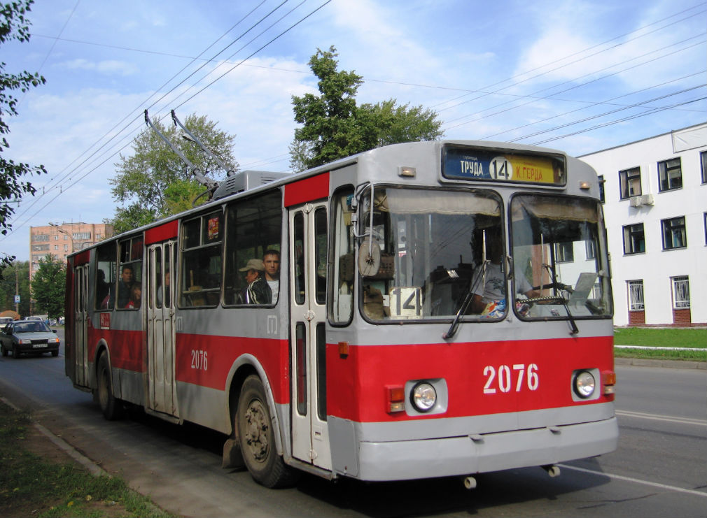 Ижевск, ЗиУ-682В [В00] № 2076