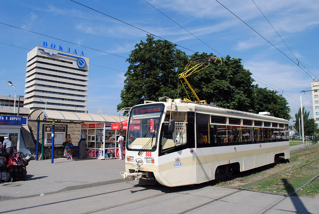 Ростов-на-Дону, 71-619КУ № 066