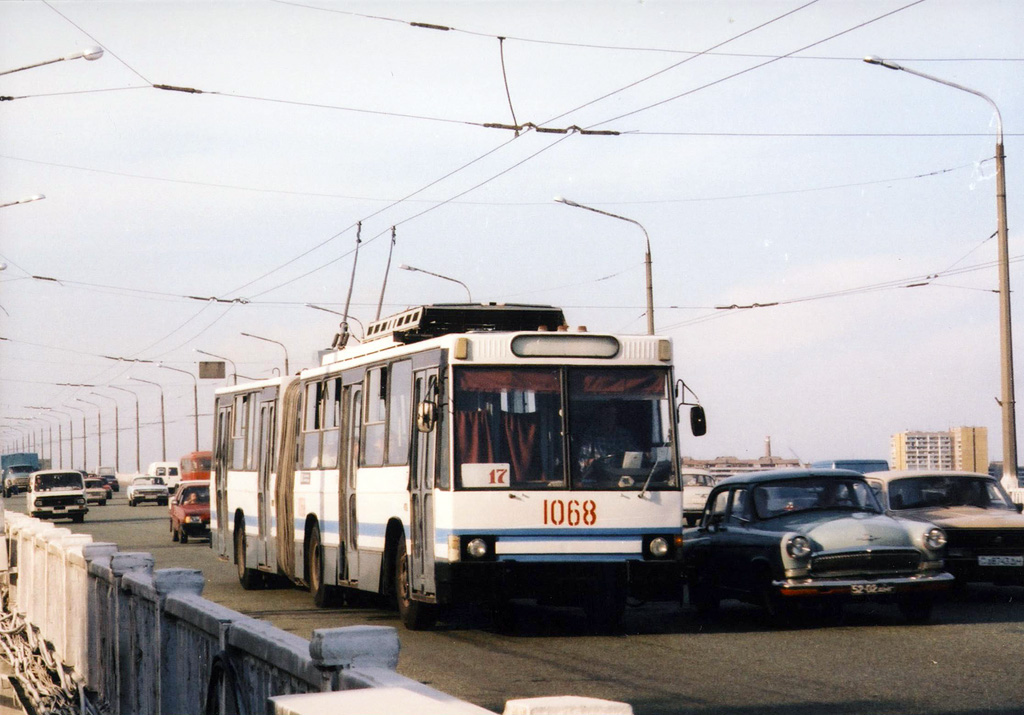 Дняпро, ЮМЗ Т1 № 1068; Дняпро — Исторические фотографии: Серии иностранных авторов