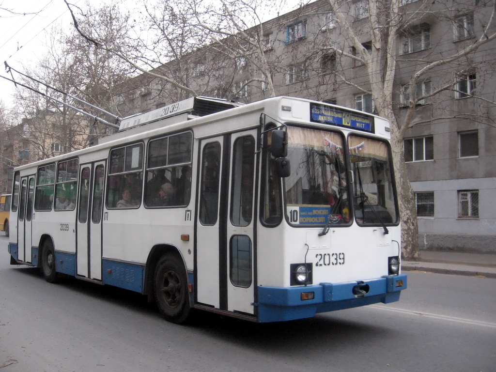 Одесса, ЮМЗ Т2 № 2039