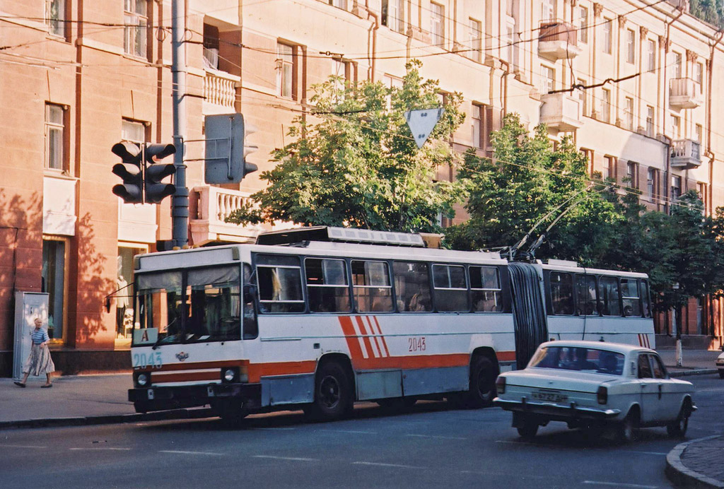 Днепр, ЮМЗ Т1 № 2043; Днепр — Исторические фотографии: Серии иностранных авторов