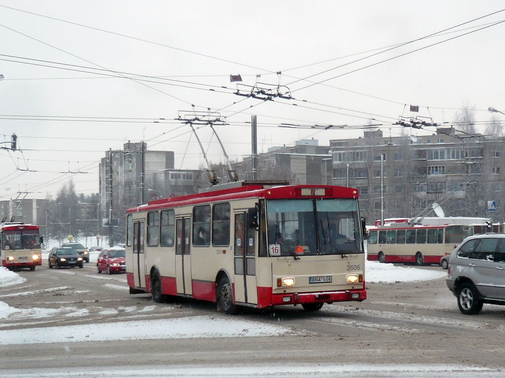 Вильнюс, Škoda 14Tr13/6 № 2606