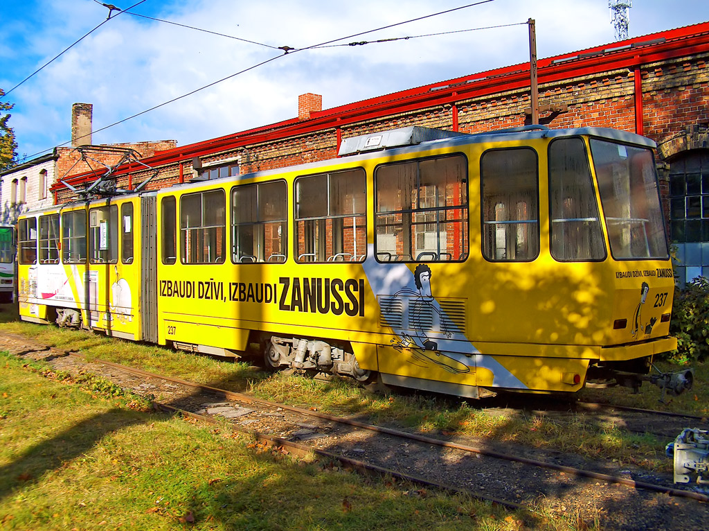 Лиепая, Tatra KT4D № 237