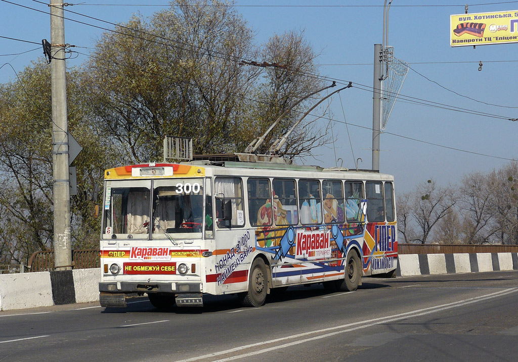 Черновцы, Škoda 14Tr89/6 № 300