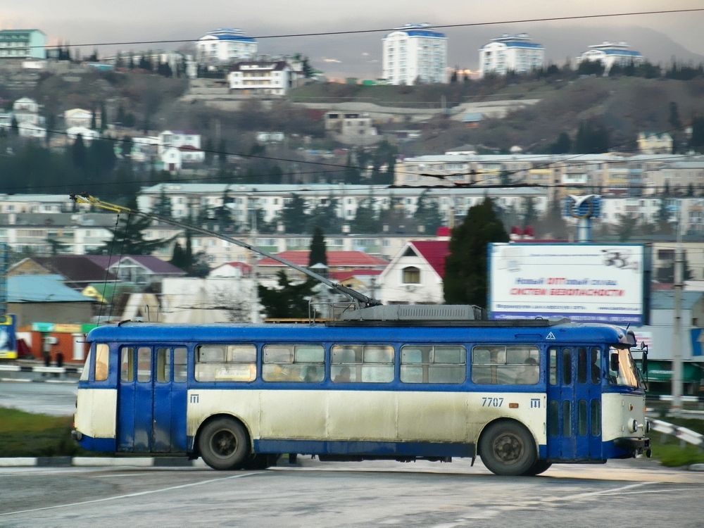 Crimean trolleybus, Škoda 9TrH27 № 7707