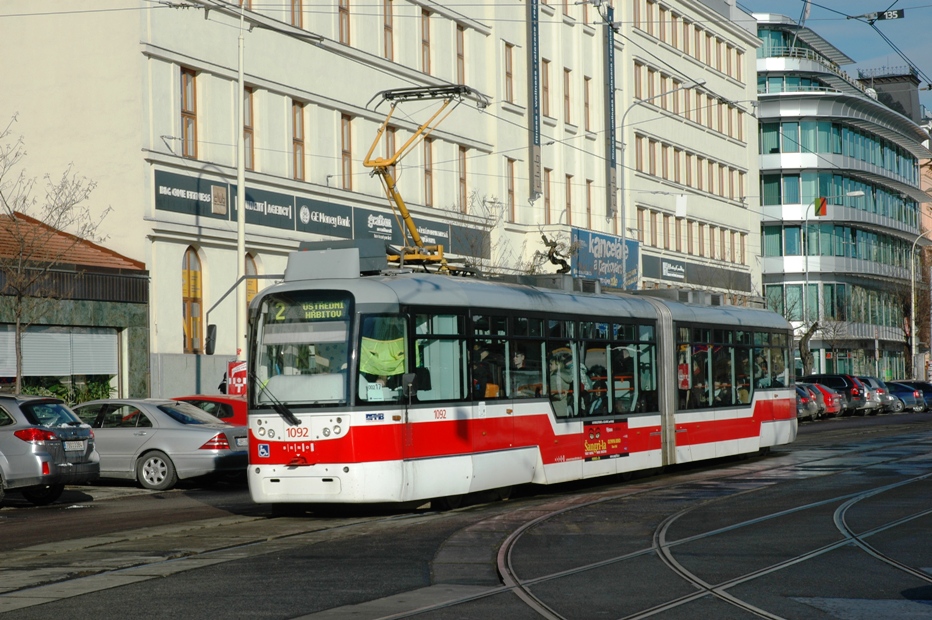 Брно, Vario LF2R.E № 1092