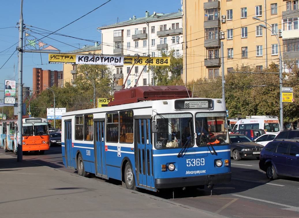 Москва, ЗиУ-682ГМ1 (с широкой передней дверью) № 5369