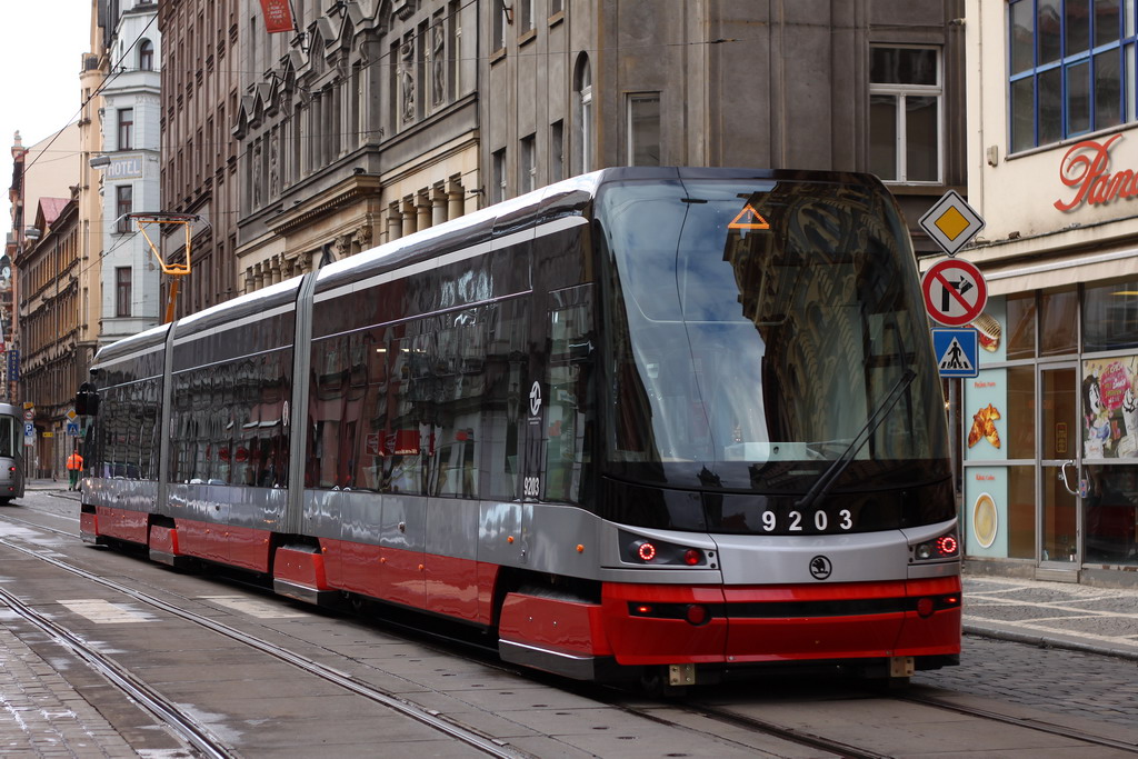 Prague, Škoda 15T1 ForCity Alfa Praha № 9203
