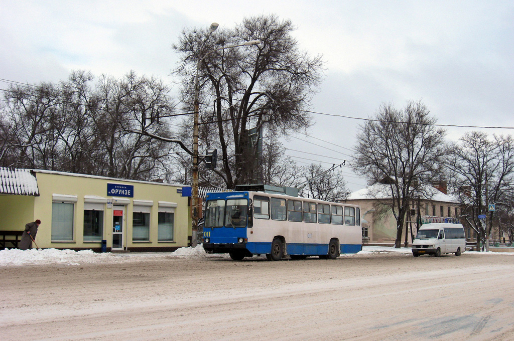 Кривой Рог, ЮМЗ Т1Р (Т2П) № 011